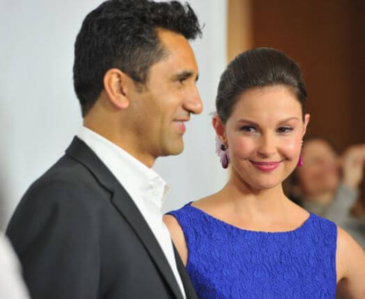 Cliff Curtis with his wife.